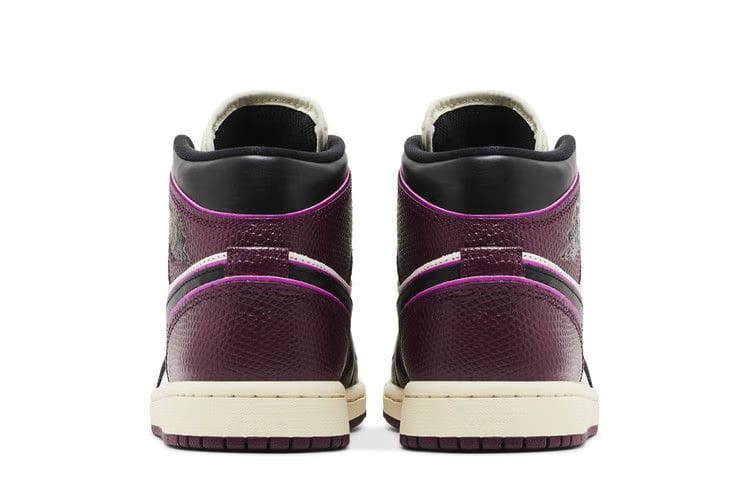 Wmns Air Jordan 1 Mid SE 'Bordeaux'