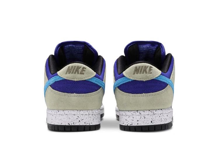 Dunk Low SB ACG Celadon