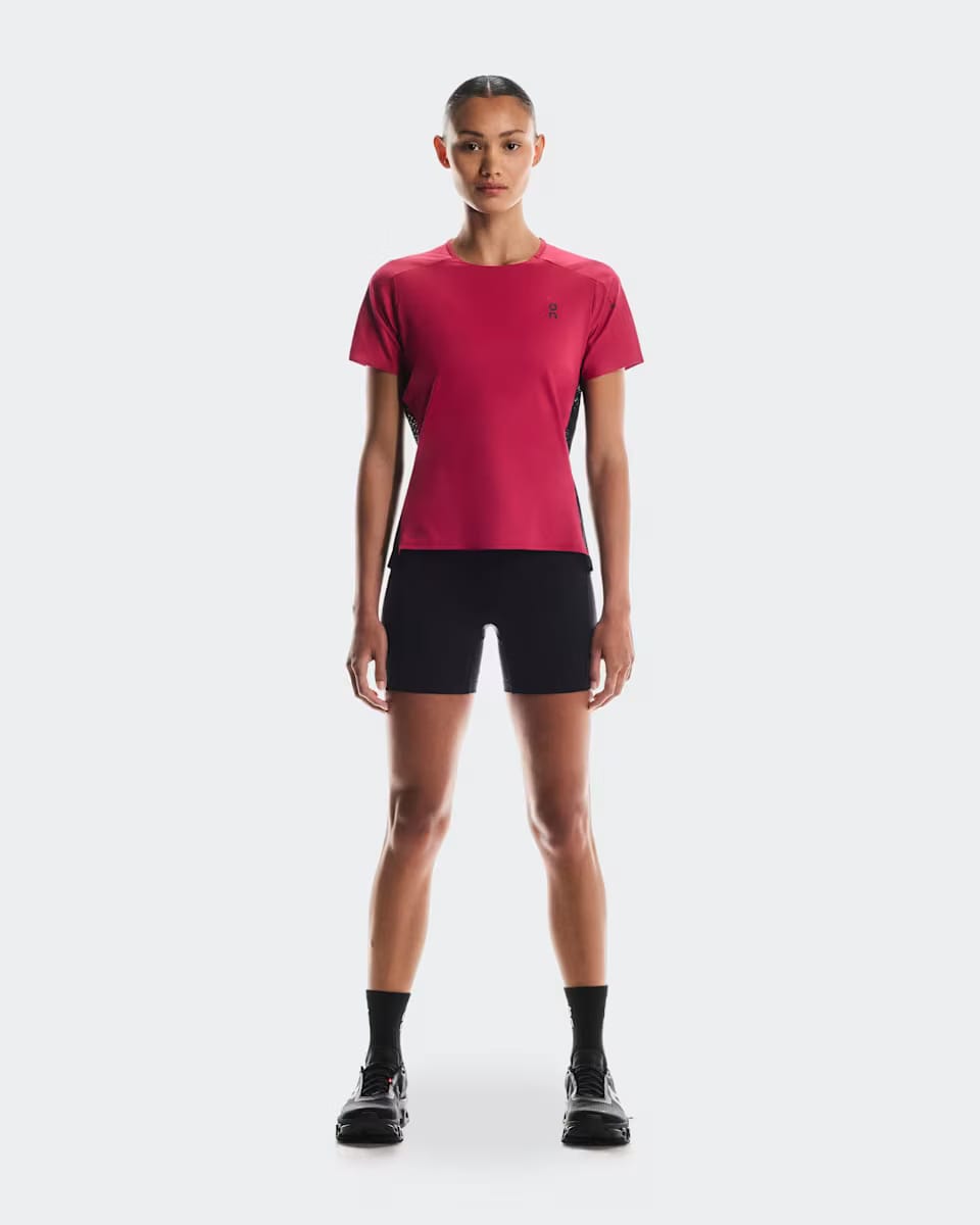 Performance-T Grenadine Black
