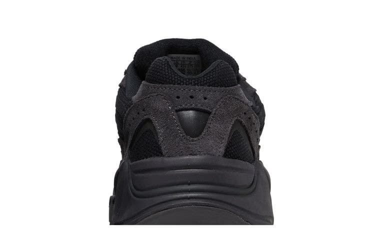 Adidas Yeezy Boost 700 V2 Vanta 2024