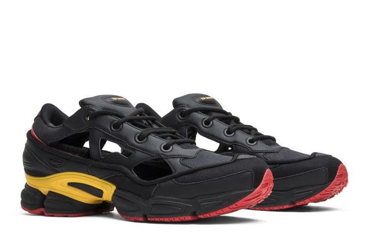 Raf Simons x adidas Ozweego Replicant Belgium