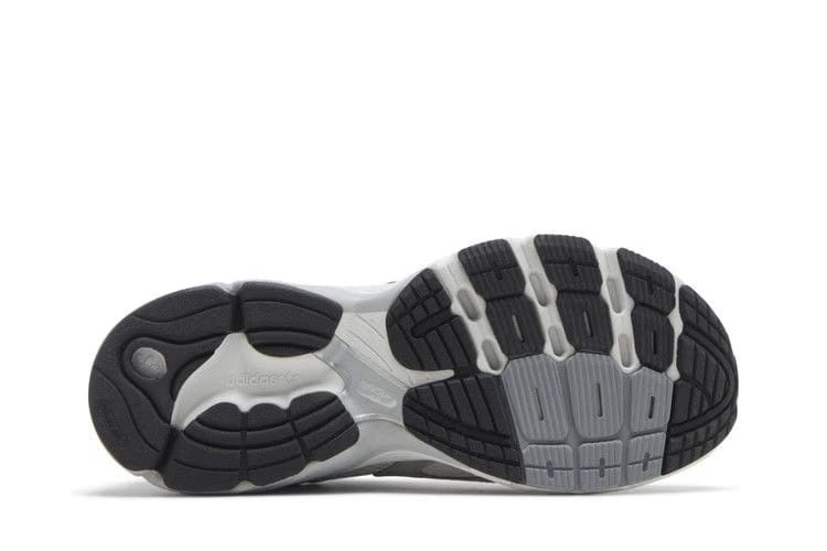 Adidas Wmns Astir 'Triple Grey'