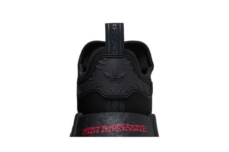 Star Wars x Nanzuka x adidas NMD_R1 Darth Vader