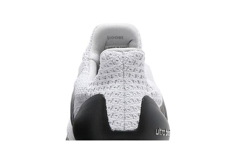 Adidas UltraBoost 5.0 DNA White Black