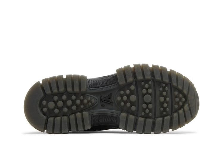 Louis Vuitton Trail 2054 Sneaker Black Iridescent