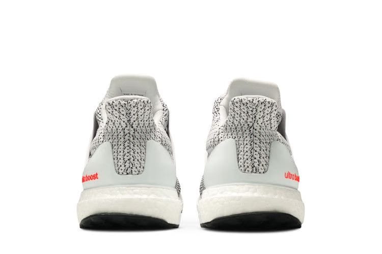 Adidas UltraBoost 5.0 DNA Zebra