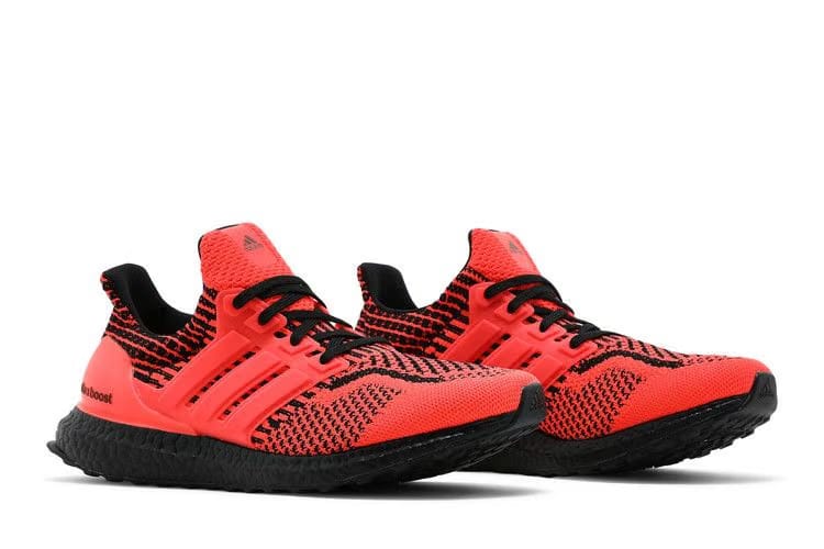 Adidas UltraBoost 5.0 DNA Solar Red