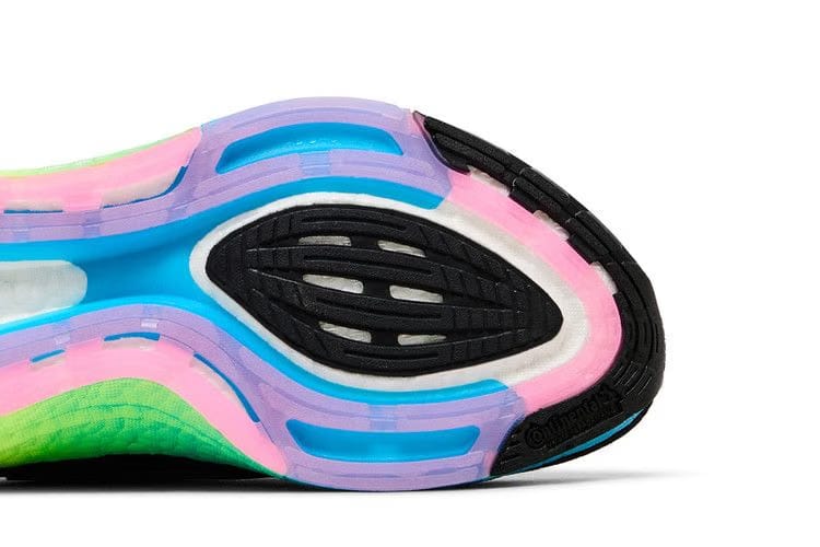 Adidas UltraBoost 22 Black Multi Gradient