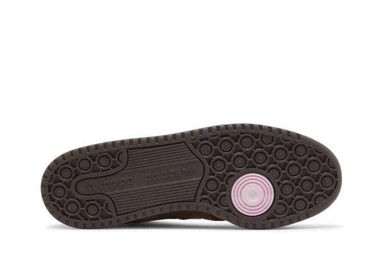 Adidas Forum Mid Chocolate to my Strawberry