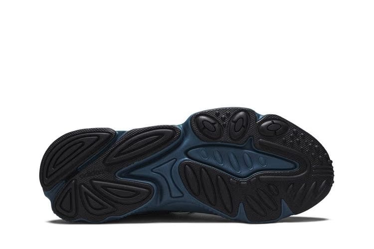 Pusha T x adidas Ozweego King Push