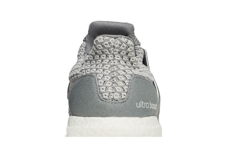 Adidas UltraBoost 5.0 DNA Grey