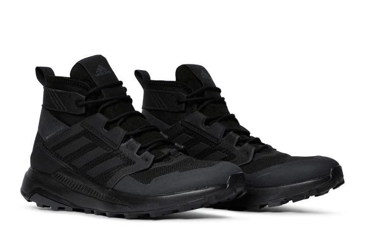 Pharrell x adidas Terrex Trailmaker Mid GTX Triple Black