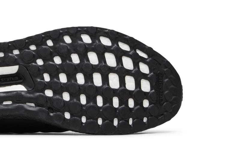 Adidas UltraBoost 5.0 Black White