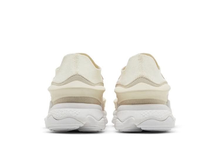 Ivy Park x adidas Ozweego Knit Noir
