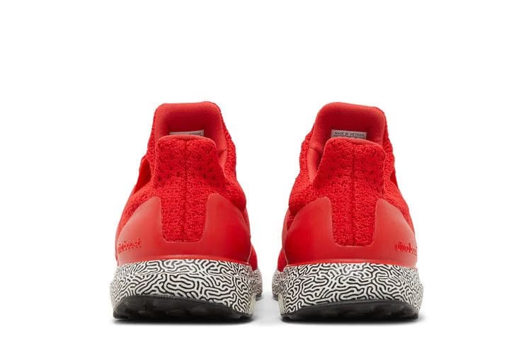 Adidas UltraBoost 5.0 DNA Vivid Red