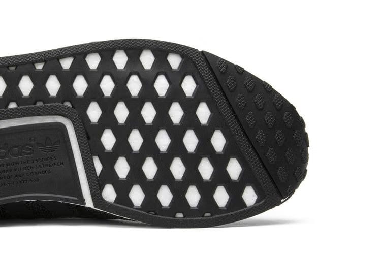 Adidas NMD_R1 Carbon