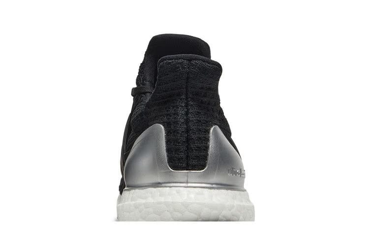 Adidas UltraBoost 4.0 DNA Black Silver Metallic