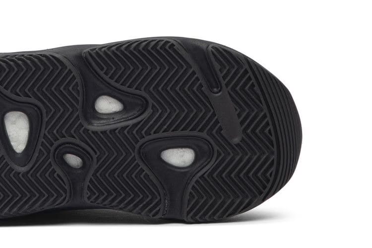 Adidas Yeezy Boost 700 V2 Infant Vanta
