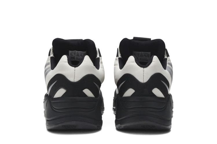 Adidas Yeezy Boost 700 MNVN Kids Bone