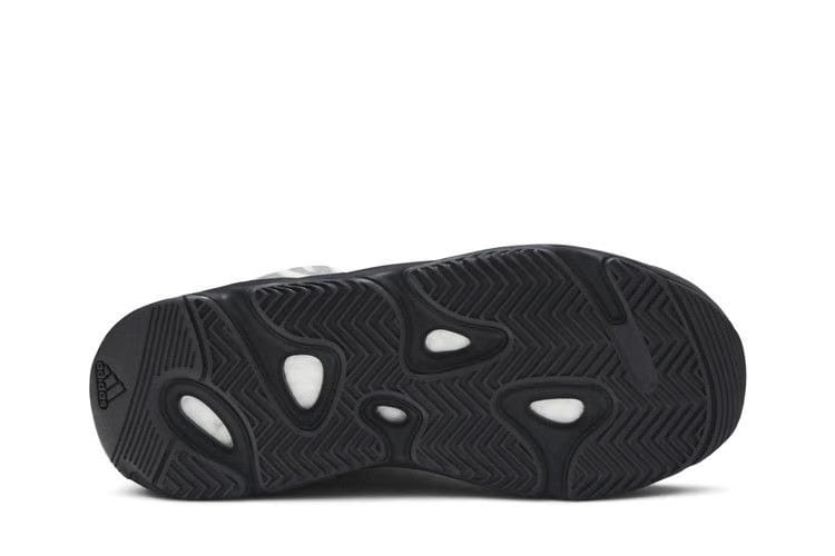 Adidas Yeezy Boost 700 MNVN Kids Bone