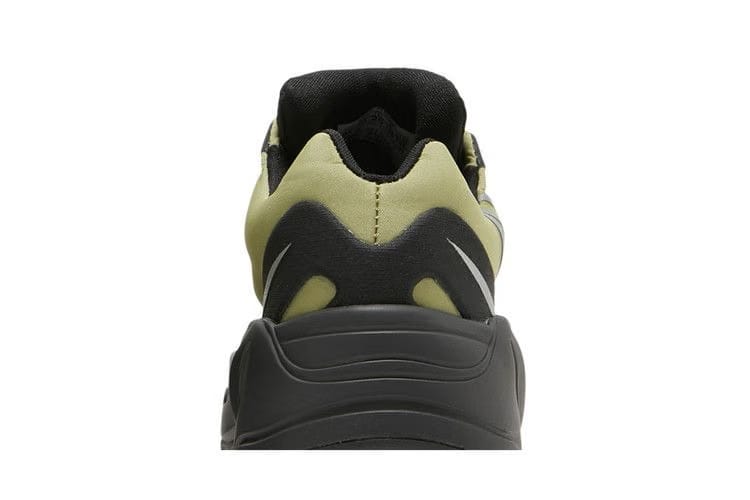 Adidas Yeezy Boost 700 MNVN Infants Resin