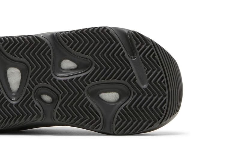 Adidas Yeezy Boost 700 MNVN Infants Resin