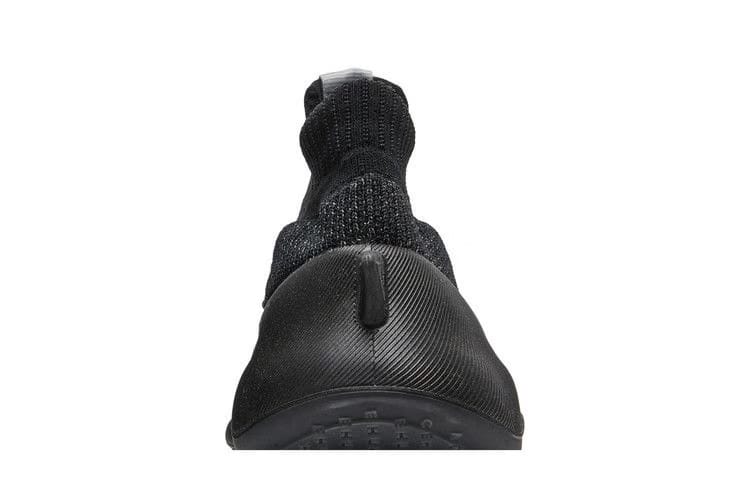 Pharrell x adidas Human Race Sichona Black Shock Pink
