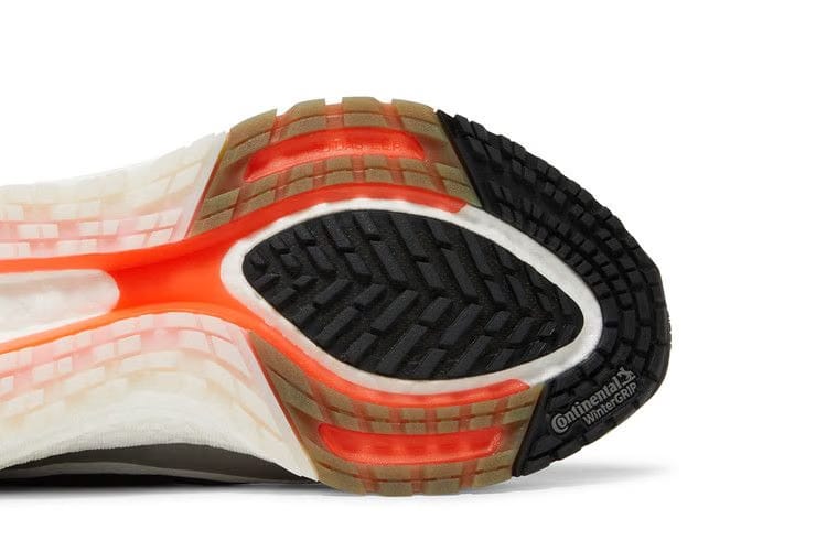 Adidas UltraBoost 22 GORE-TEX Dash Grey Impact Orange
