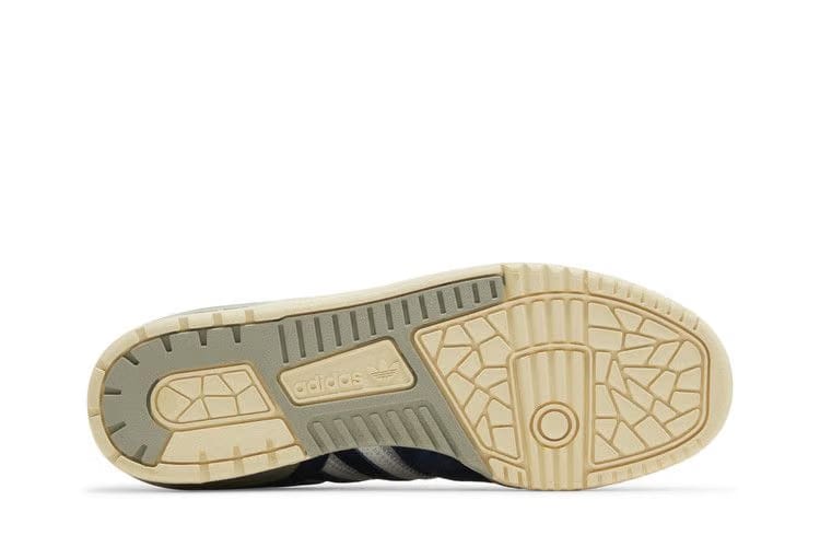 Extra Butter x adidas Rivalry Low Rivalry Series - NY Rangers