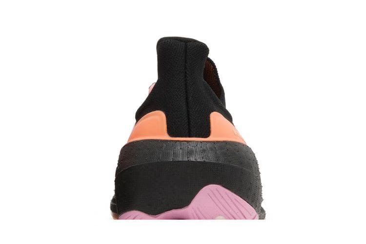 Adidas Wmns UltraBoost Light 'Black Beam Pink'