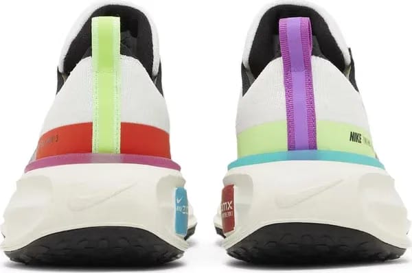 ZoomX Invincible 3 Mismatched