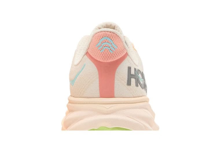 HOKA Wmns Clifton 9 'Vanilla Astral'