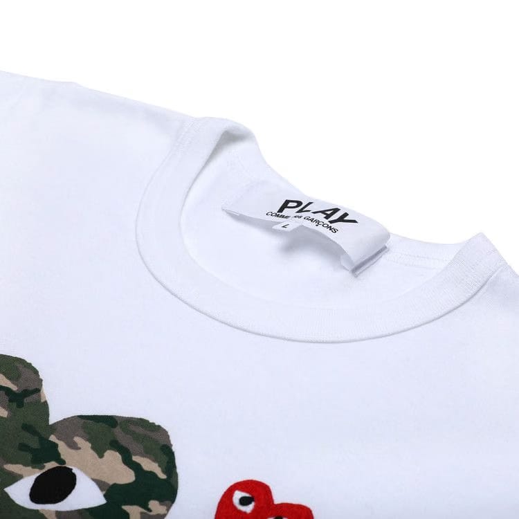 Comme des Garçons Shorts-Sleeve Play T-Shirt With Double Camo Hearts White