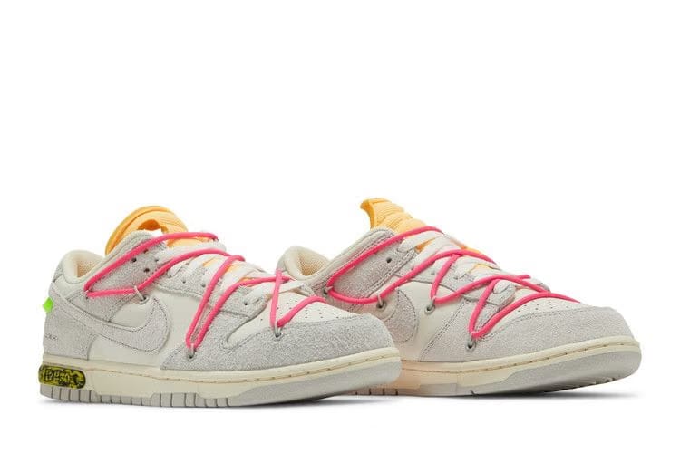 Off-White x Nike Dunk Low Lot 17 of 50