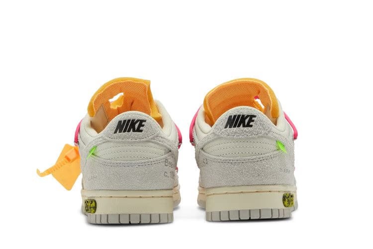 Off-White x Nike Dunk Low Lot 17 of 50