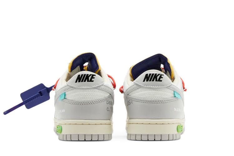 Off-White x Nike Dunk Low Lot 23 of 50