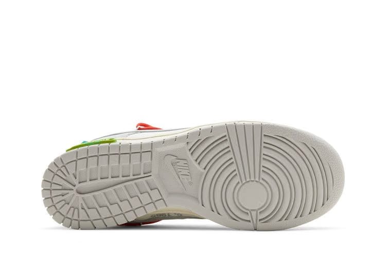 Off-White x Nike Dunk Low Lot 23 of 50