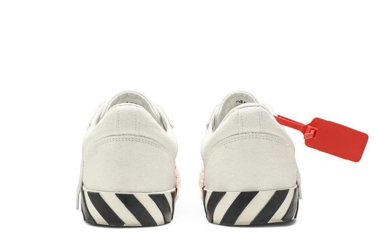 Off-White Vulc Sneaker White Violet