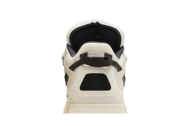 Off-White New Mid Sponge White Black 2022