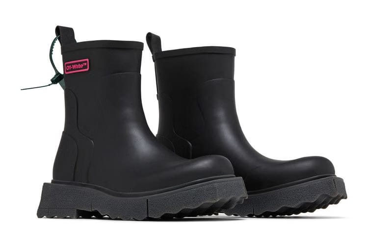 Off-White Rain Boot Black Fuchsia