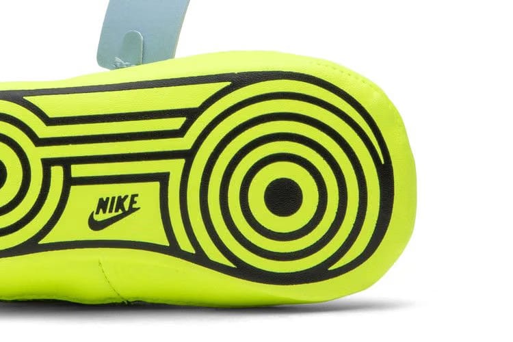 Off-White x Nike Air Force 1 Low CB Volt