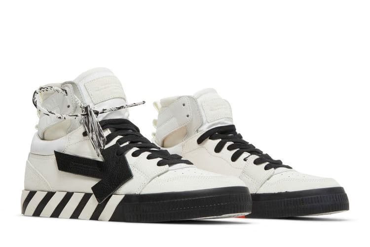 Off-White Vulc Sneaker High White Black