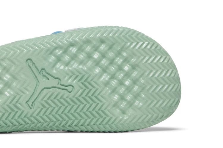 Jordan Super Play J Balvin Slides