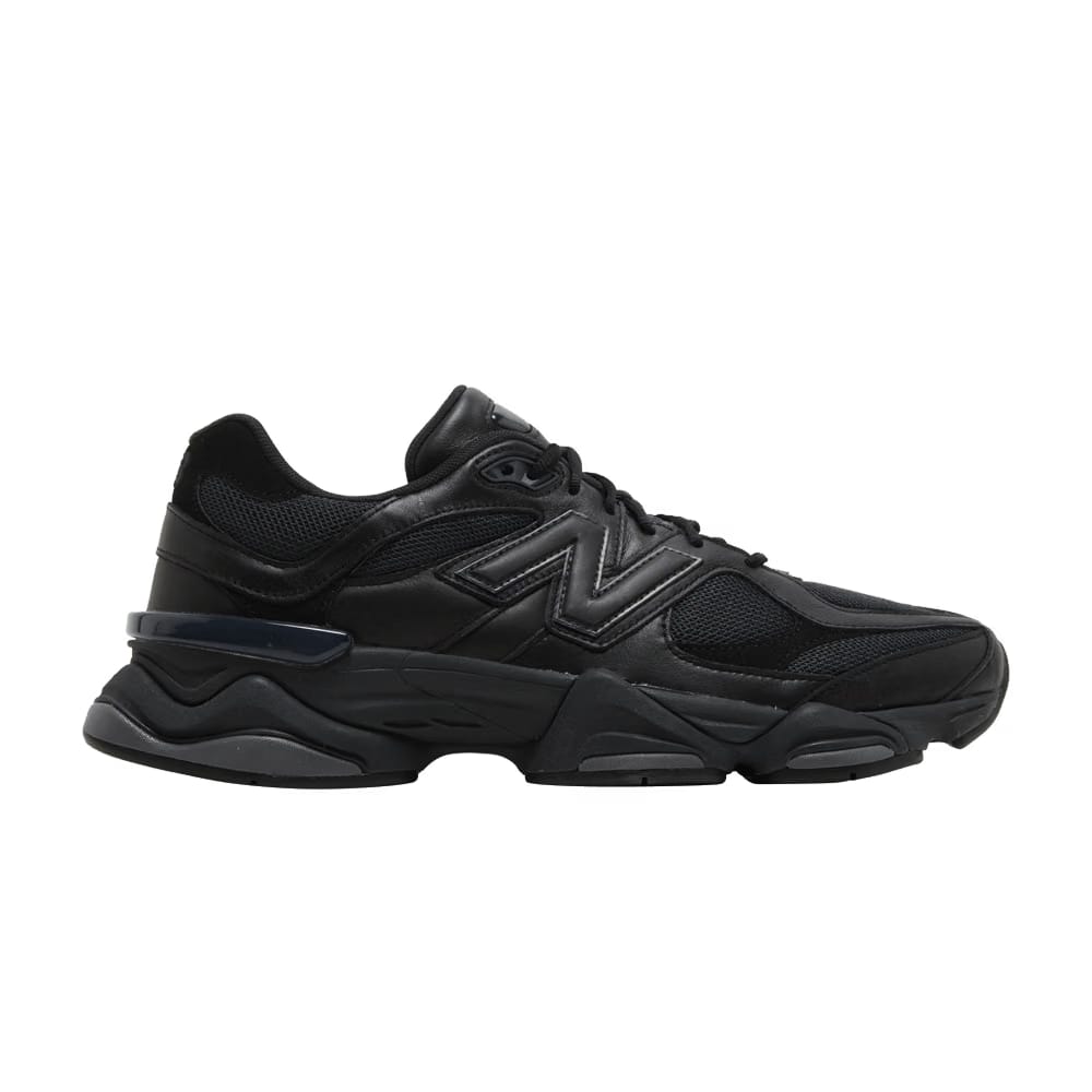 New Balance 9060 Triple Black