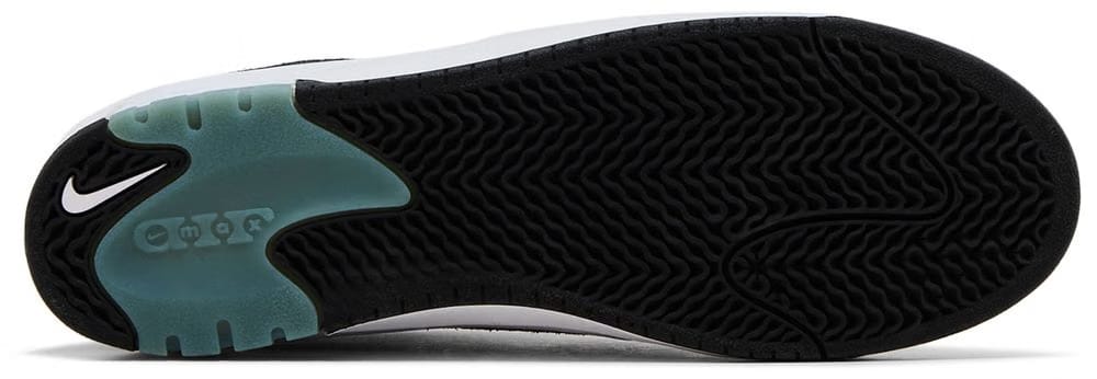 Nike Air Max Ishod Wair SB Black White