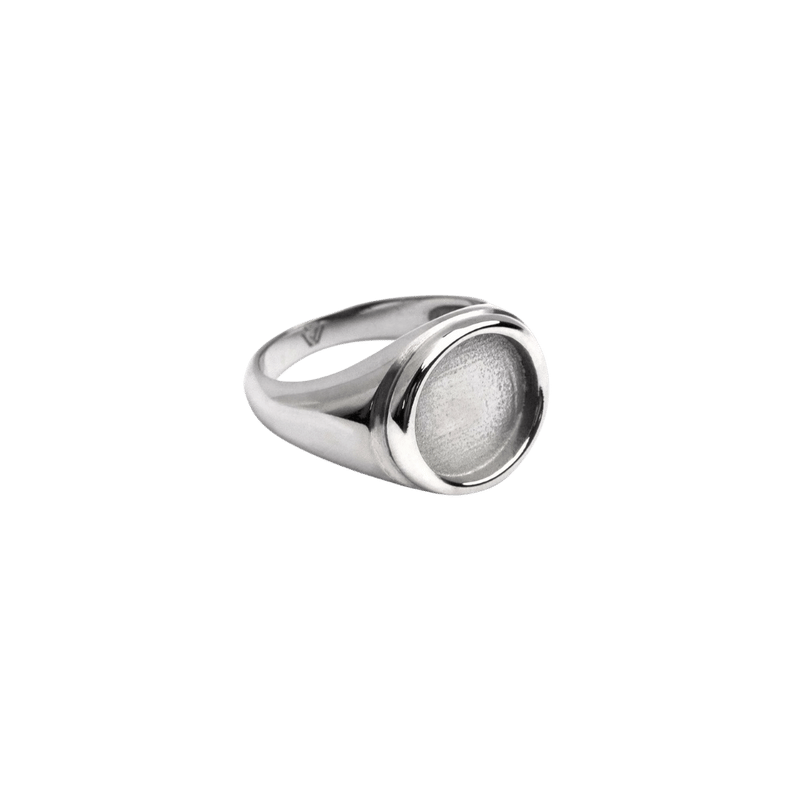Round Lab Grown Diamond Engagement Ring