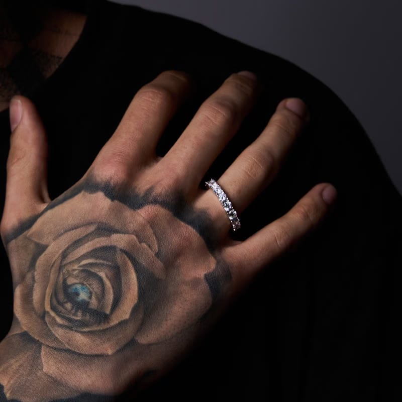 SOLO PAVE BAND RING