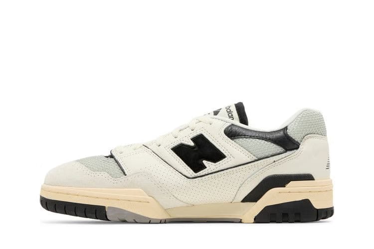 New Balance 550 CreamBlack