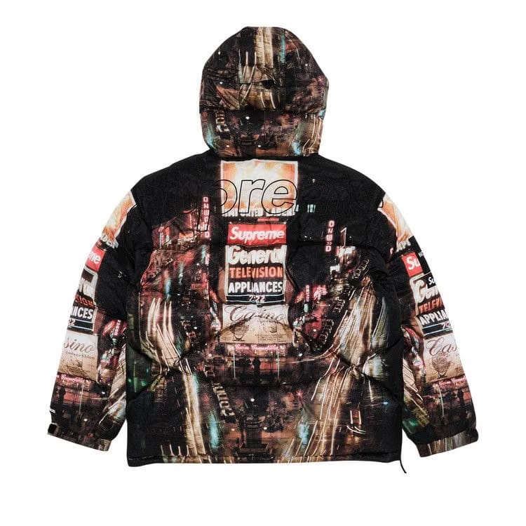 Supreme x The North Face 800-Fill Half Zip Hooded Pullover Times Square
