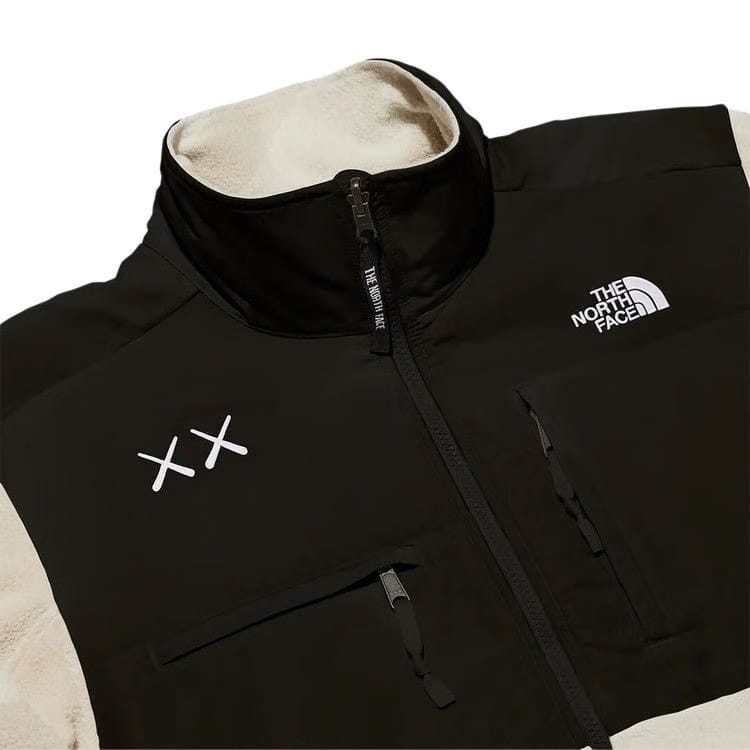 The North Face x KAWS Retro 1995 Denali Jacket Moonlight Ivory